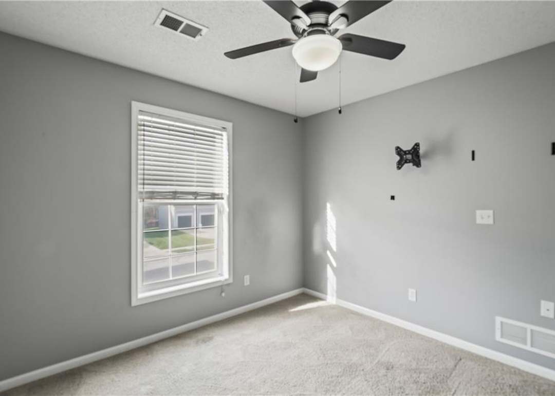 15549 S Blackfeather Street — photo 35