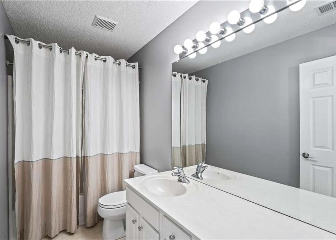 15549 S Blackfeather Street — photo 36
