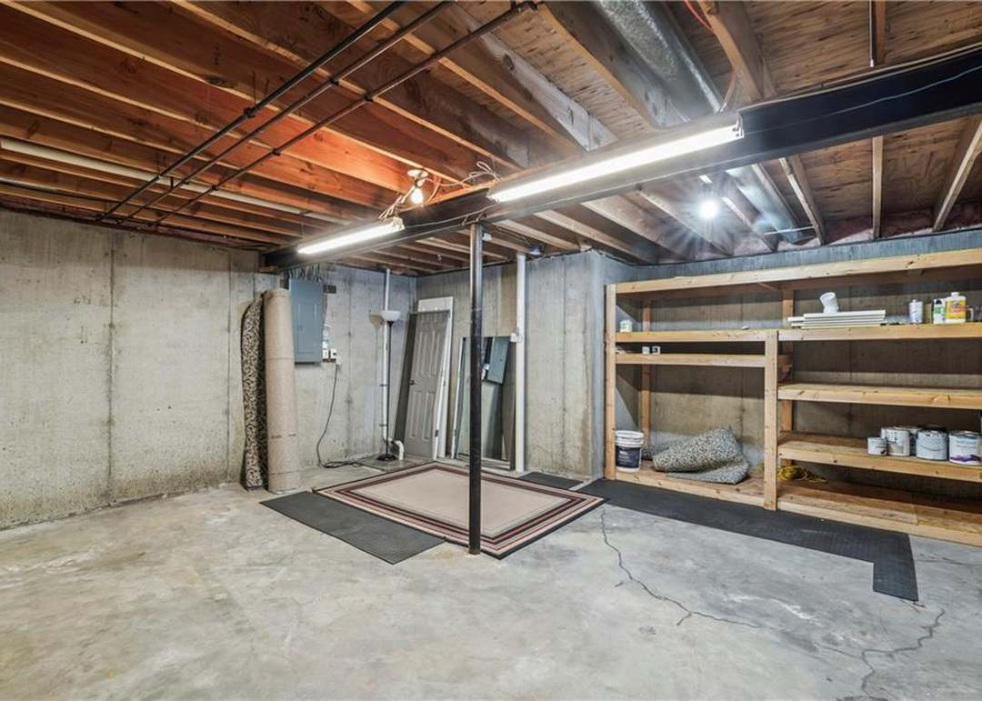 15549 S Blackfeather Street — photo 47