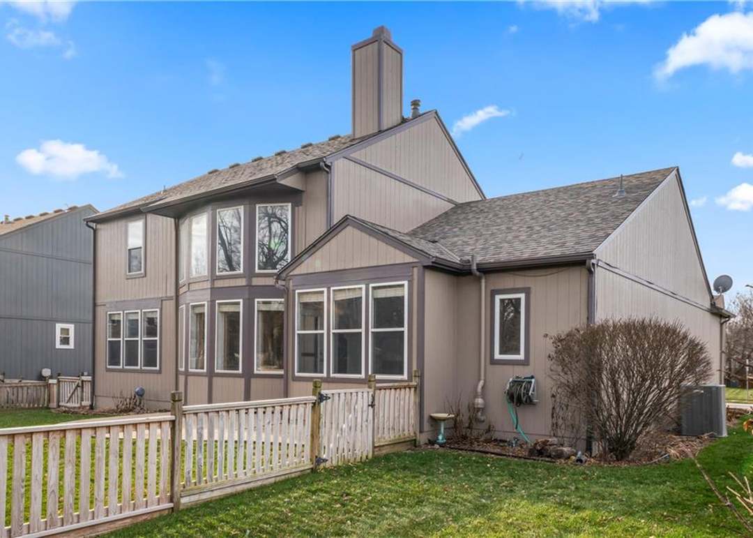 15549 S Blackfeather Street — photo 53