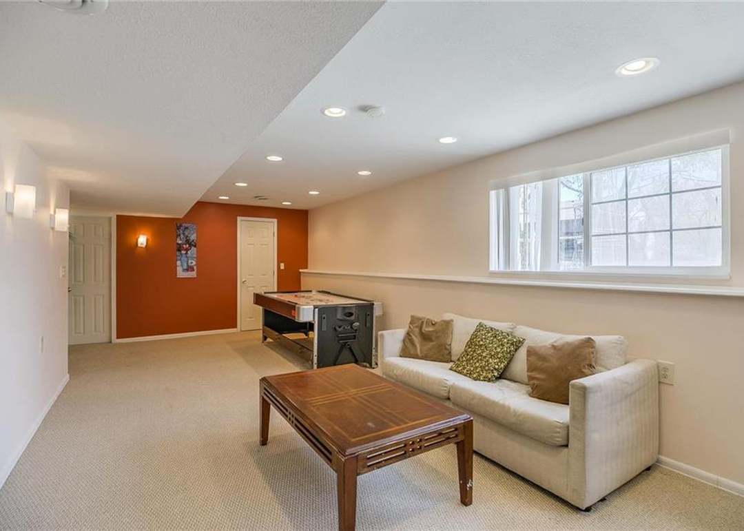 15617 Foster Street — photo 20