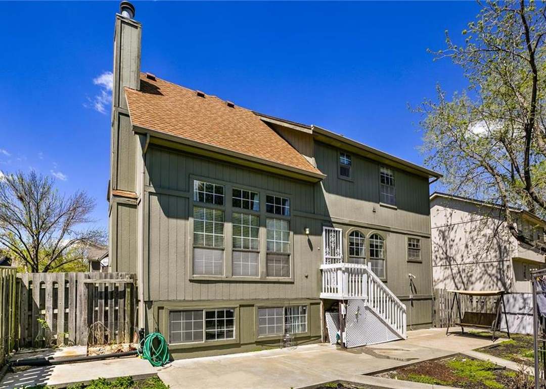 15617 Foster Street — photo 23