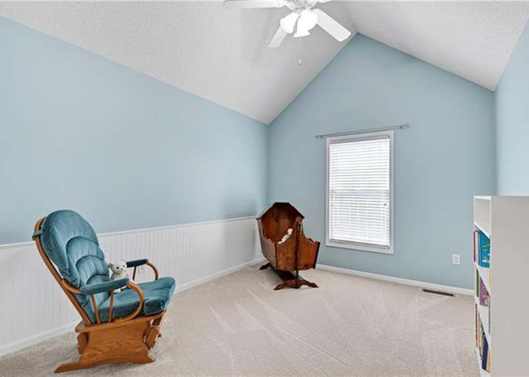 15651 S Widmer Street — photo 5