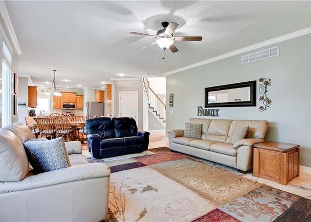 15651 S Widmer Street — photo 10