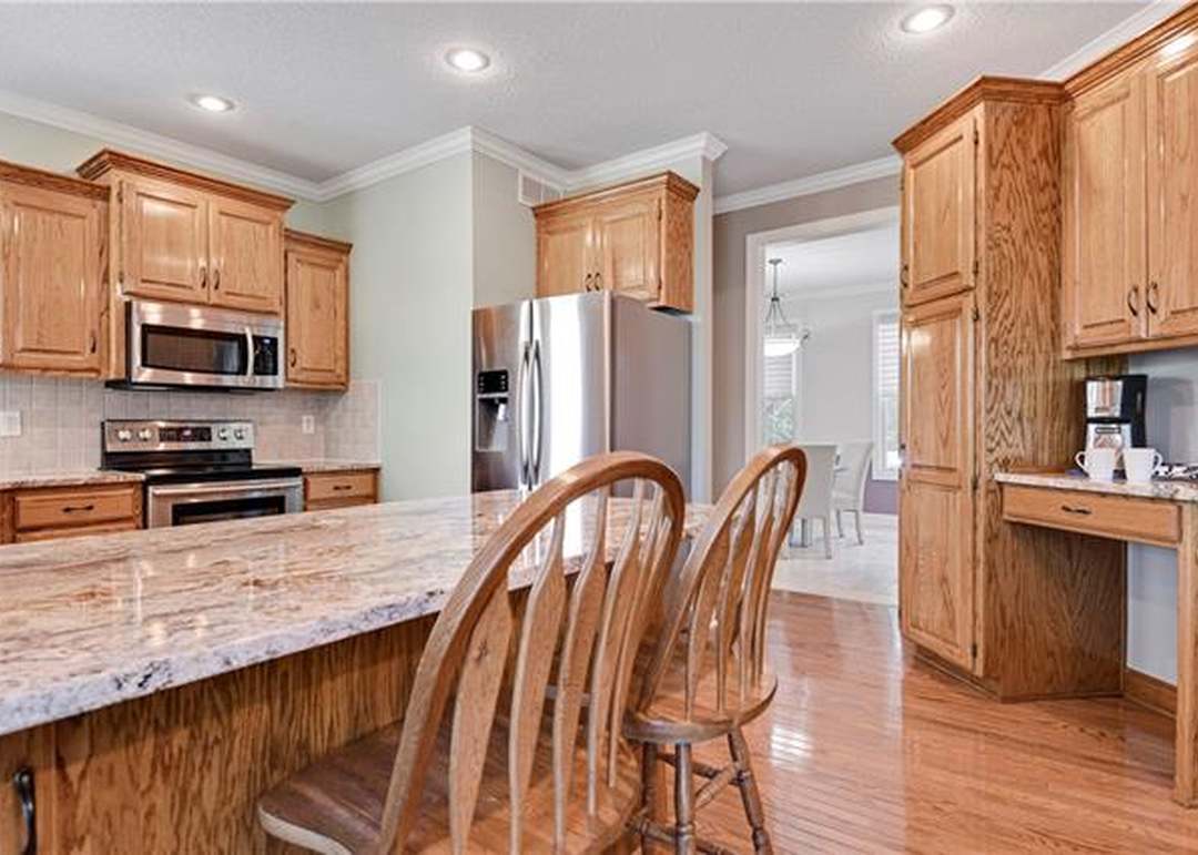 15651 S Widmer Street — photo 12
