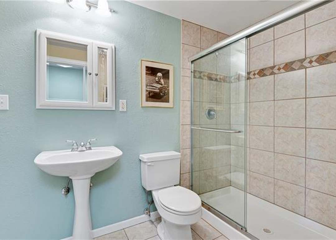 15651 S Widmer Street — photo 27