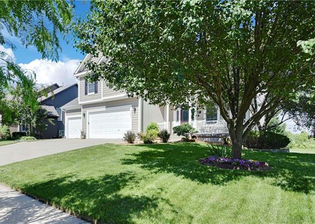 15651 S Widmer Street — photo 33