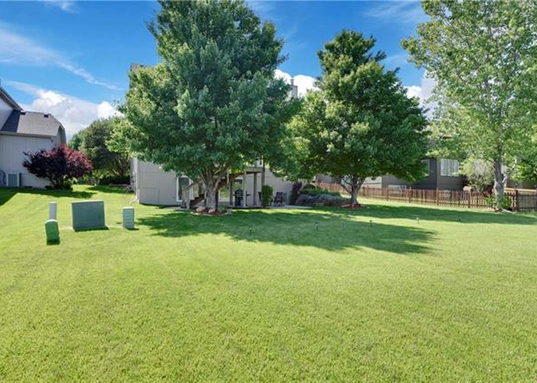 15651 S Widmer Street — photo 36