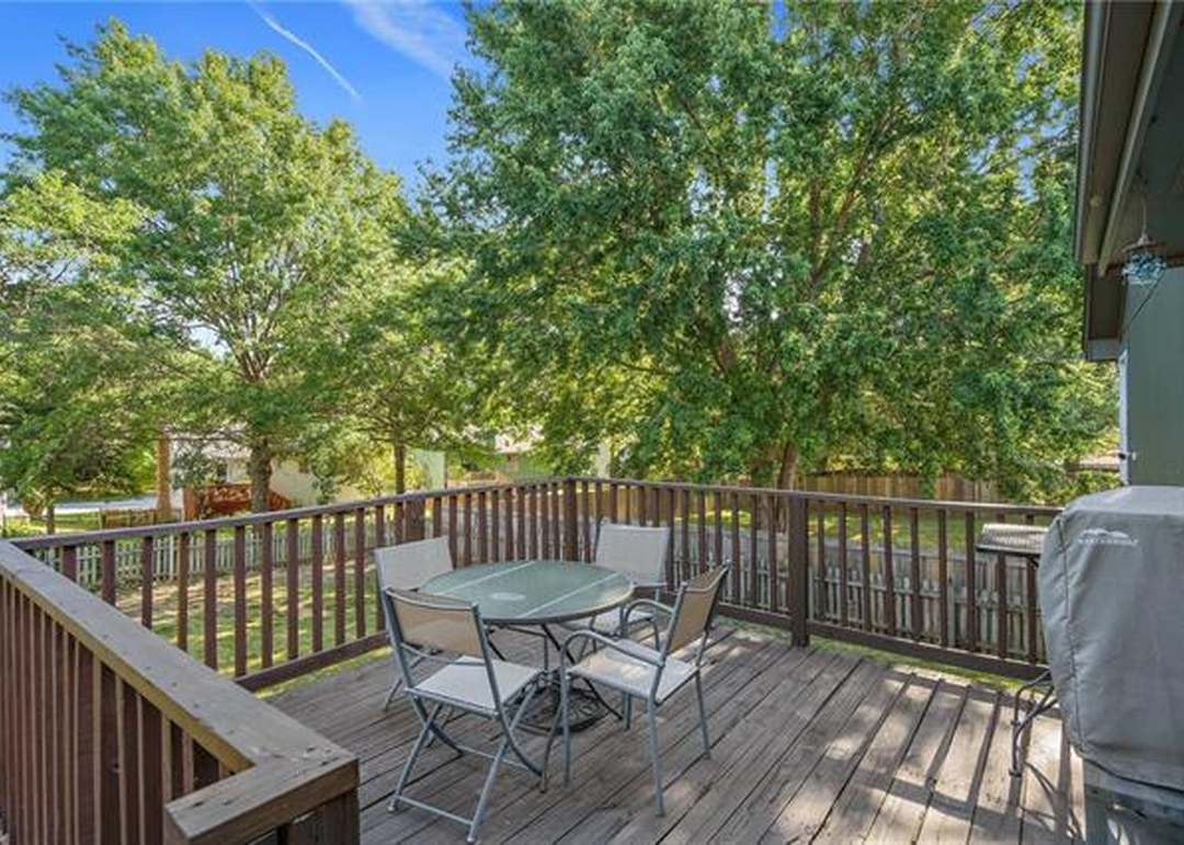 15700 W 126 Terrace — photo 5