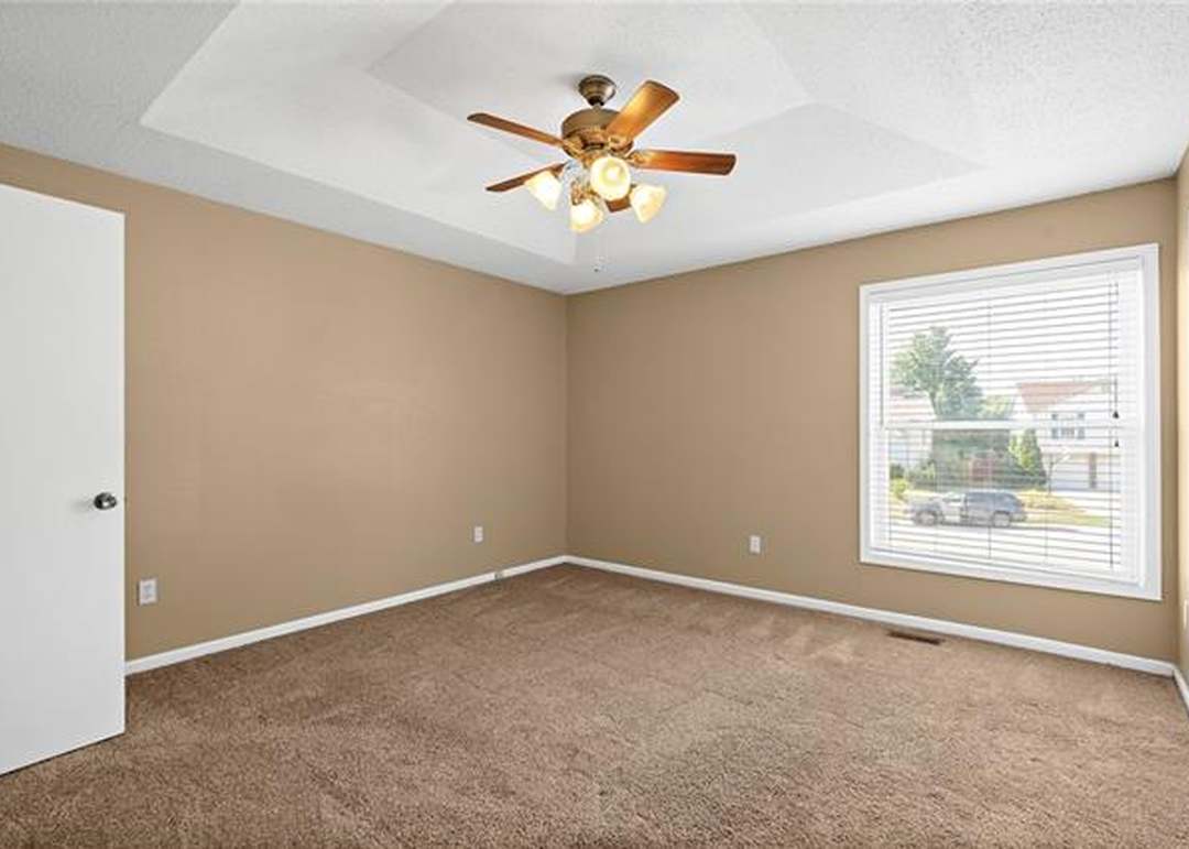 15700 W 126 Terrace — photo 6