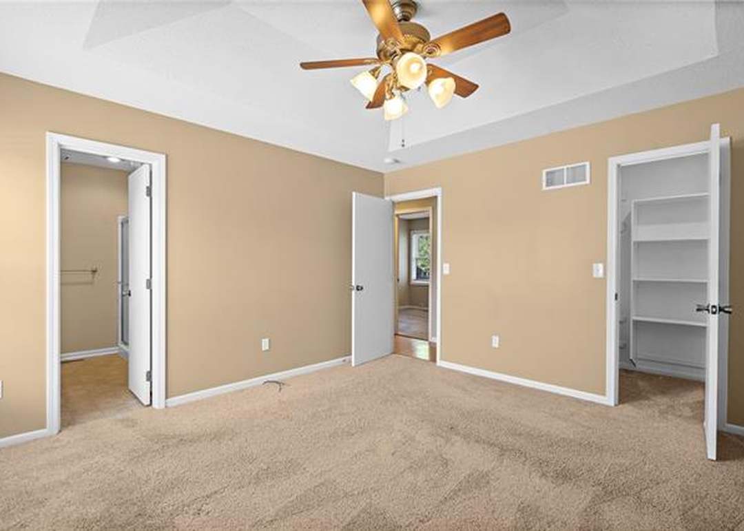 15700 W 126 Terrace — photo 17