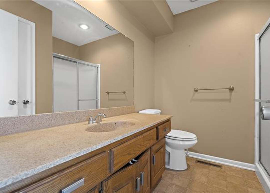 15700 W 126 Terrace — photo 20