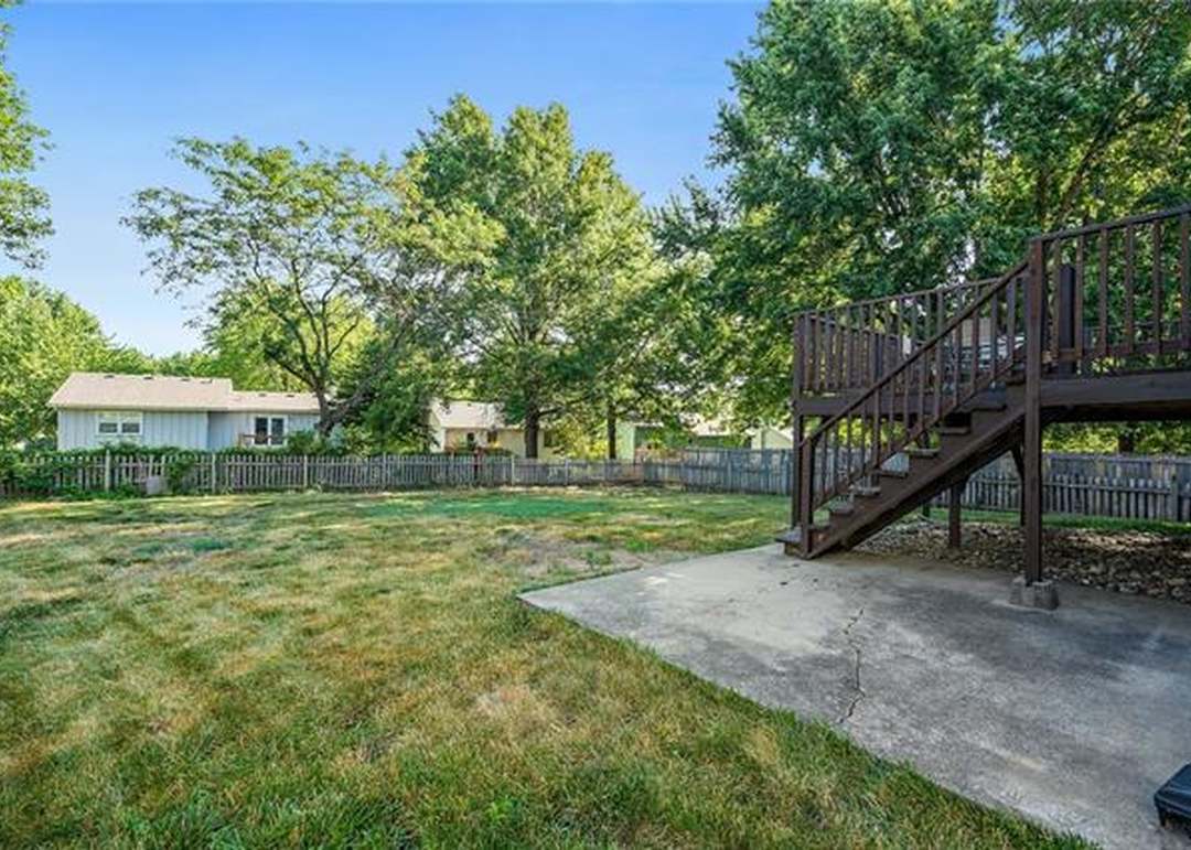 15700 W 126 Terrace — photo 26