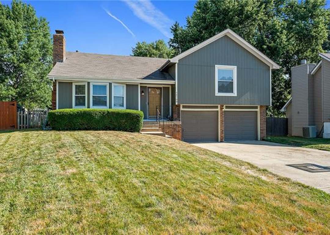 15700 W 126 Terrace — photo 31