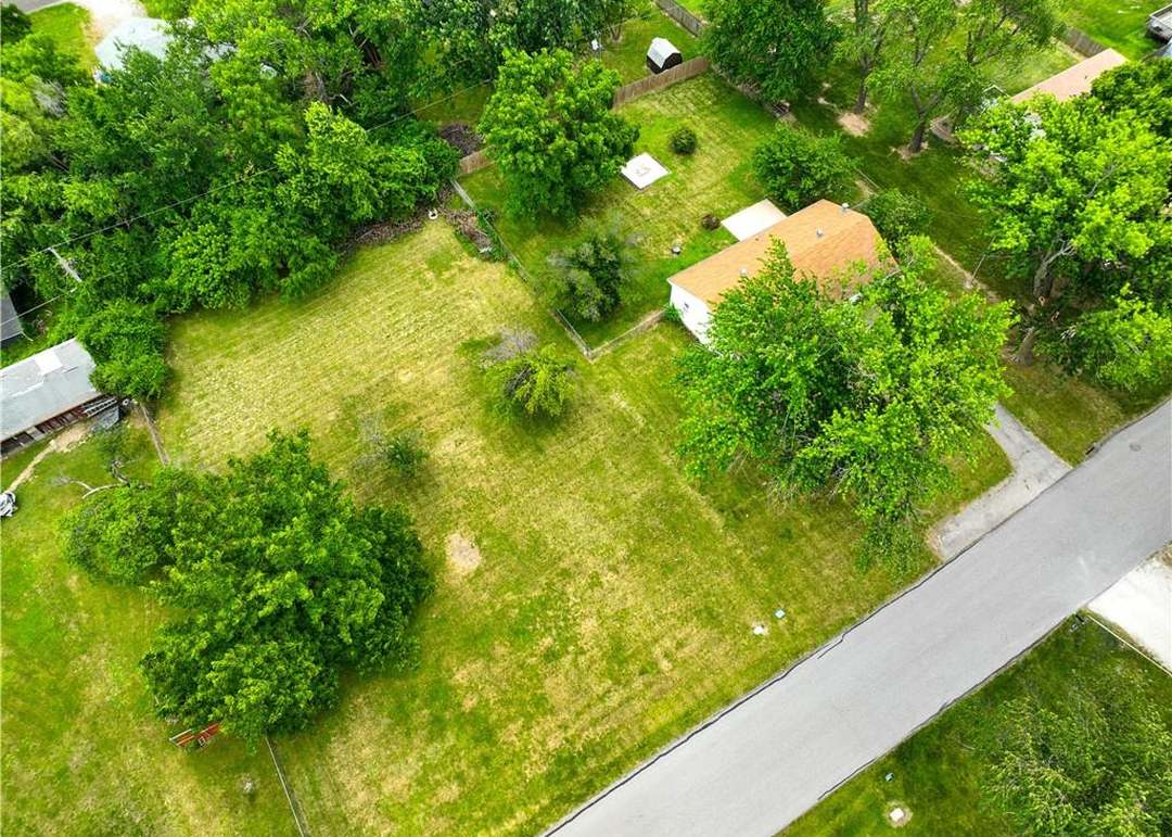15707 Ann Avenue — photo 33