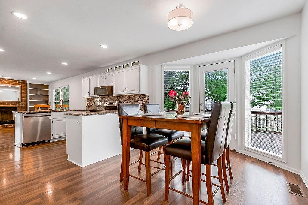 15818 Horton Lane — photo 9