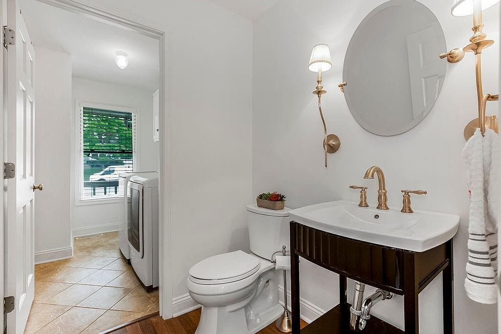 15818 Horton Lane — photo 16