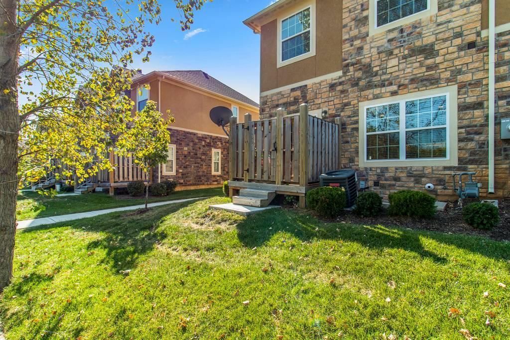 15845 Valley View Drive — photo 29