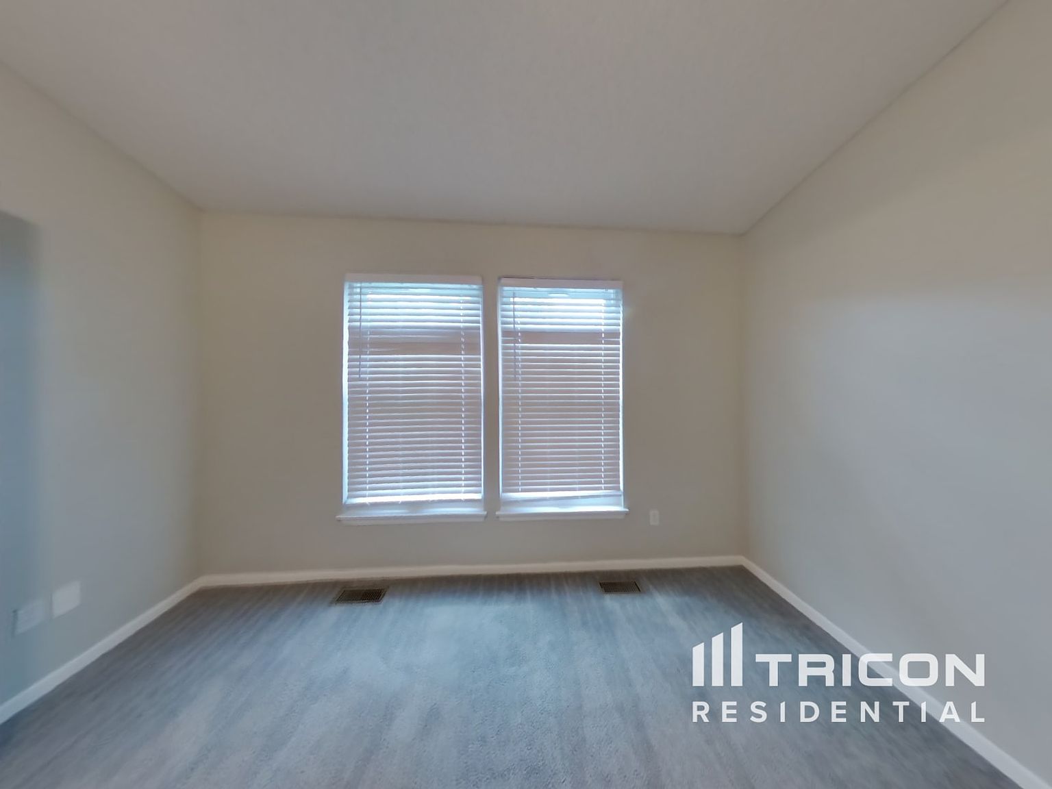 15892 W 157th Terrace — photo 9