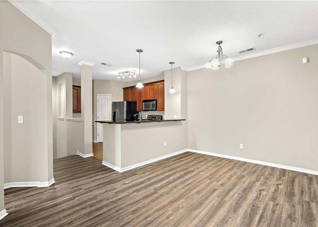 15900 Granada Street — photo 8
