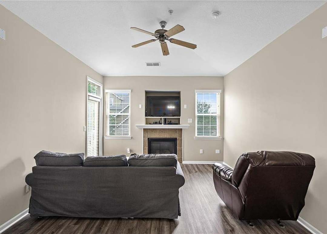15900 Granada Street — photo 22