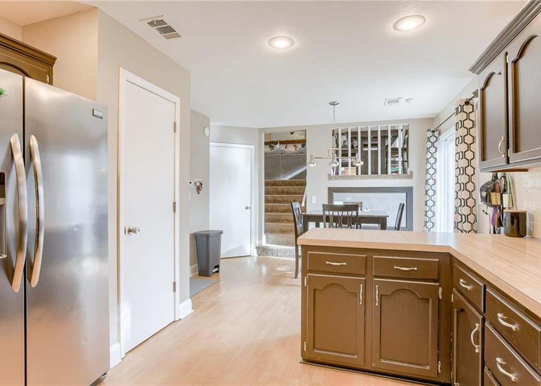 15907 W 154th Terrace — photo 14