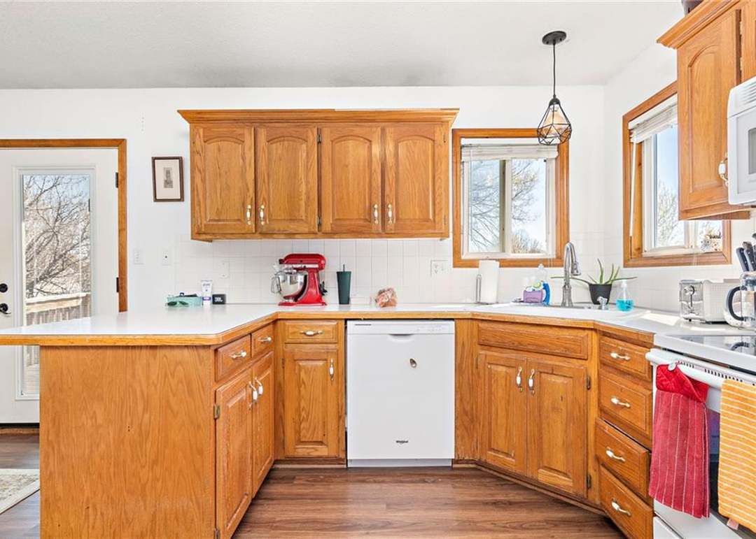 15911 Ryan Drive — photo 17