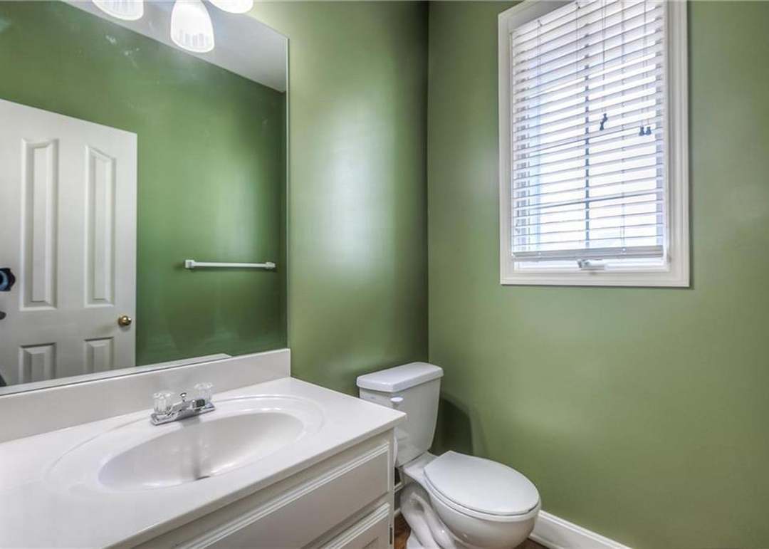 15926 W 161st Street — photo 21