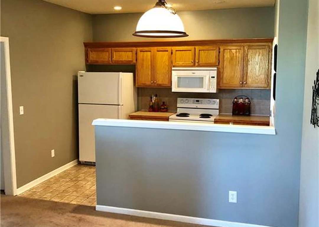 15932 S SKYVIEW Lane — photo 2