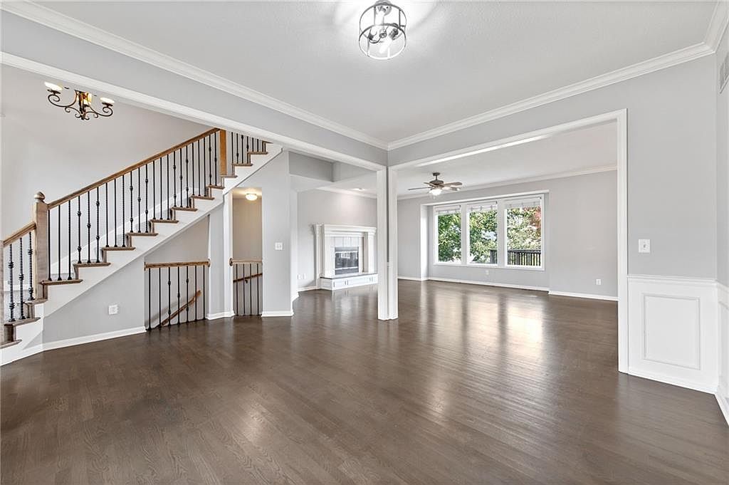 15933 Birch Street — photo 7