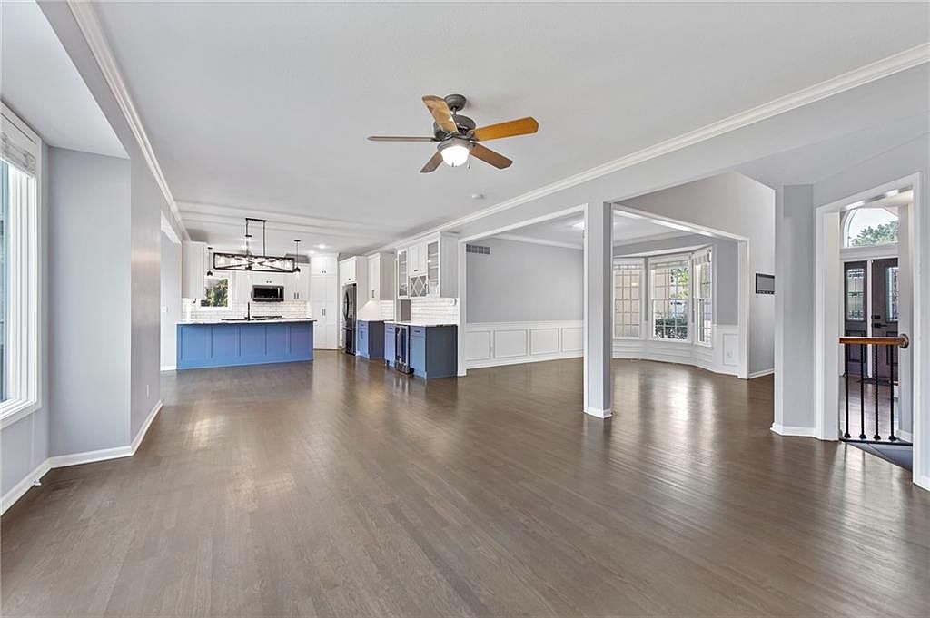 15933 Birch Street — photo 11