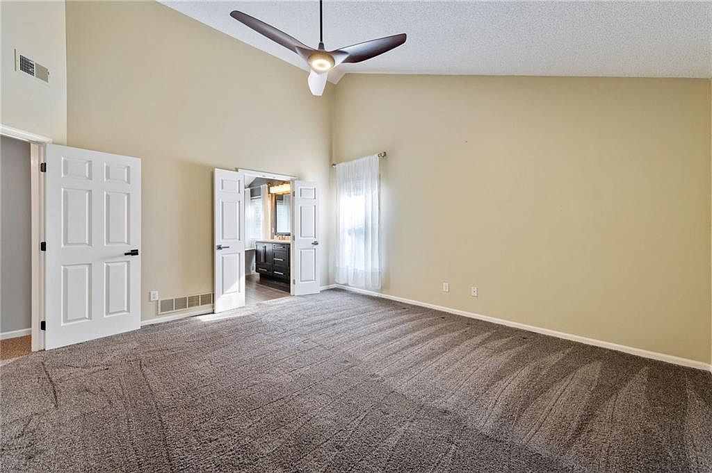 15933 Birch Street — photo 19