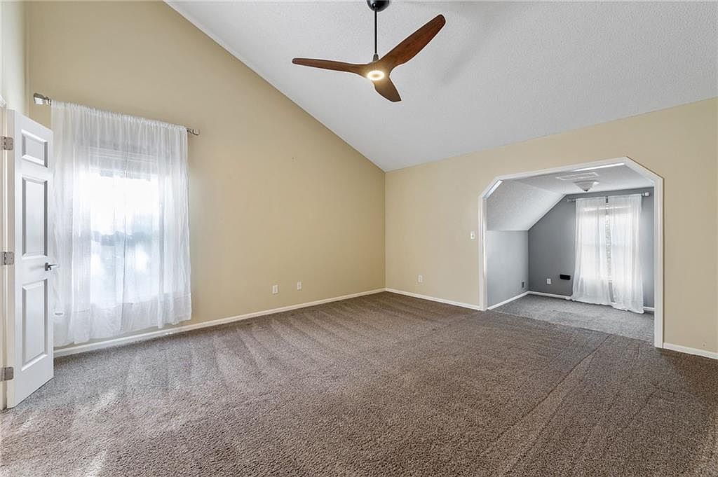 15933 Birch Street — photo 22