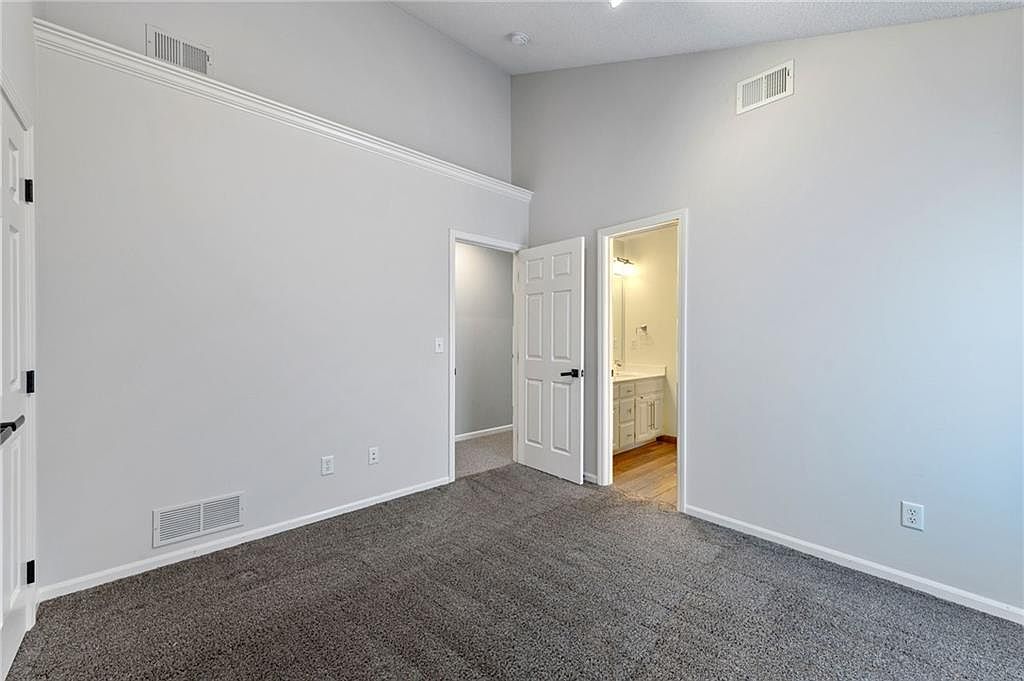 15933 Birch Street — photo 31