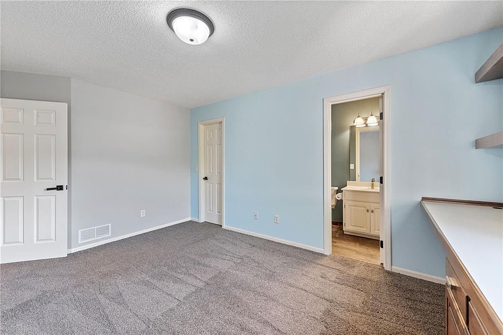 15933 Birch Street — photo 34
