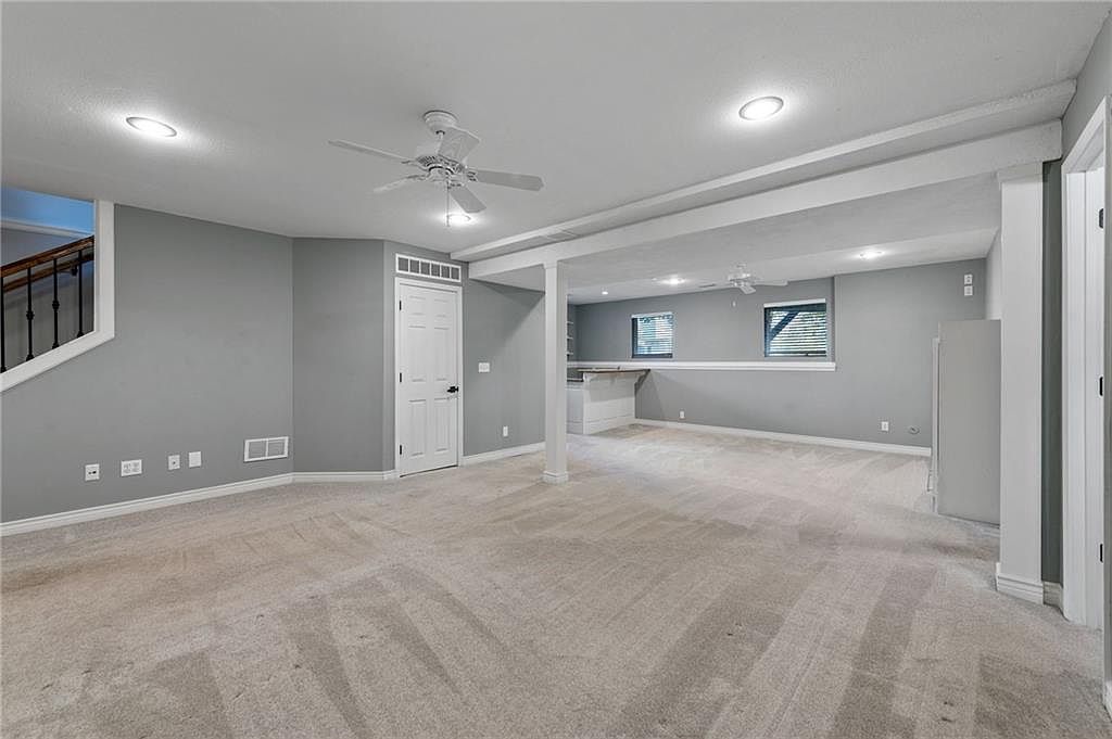 15933 Birch Street — photo 36
