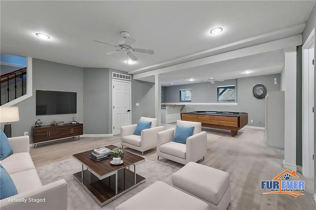 15933 Birch Street — photo 37