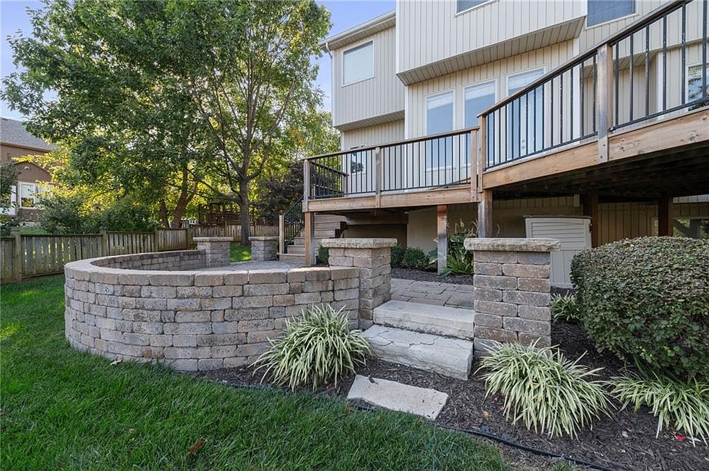 15933 Birch Street — photo 49