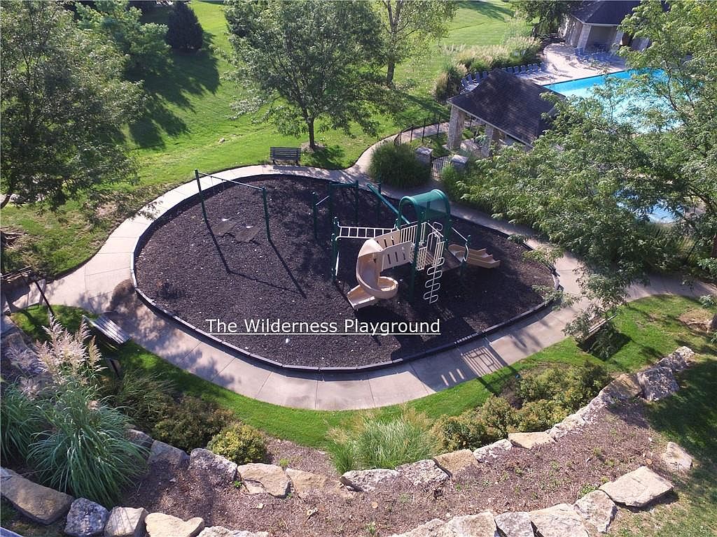 15933 Birch Street — photo 54