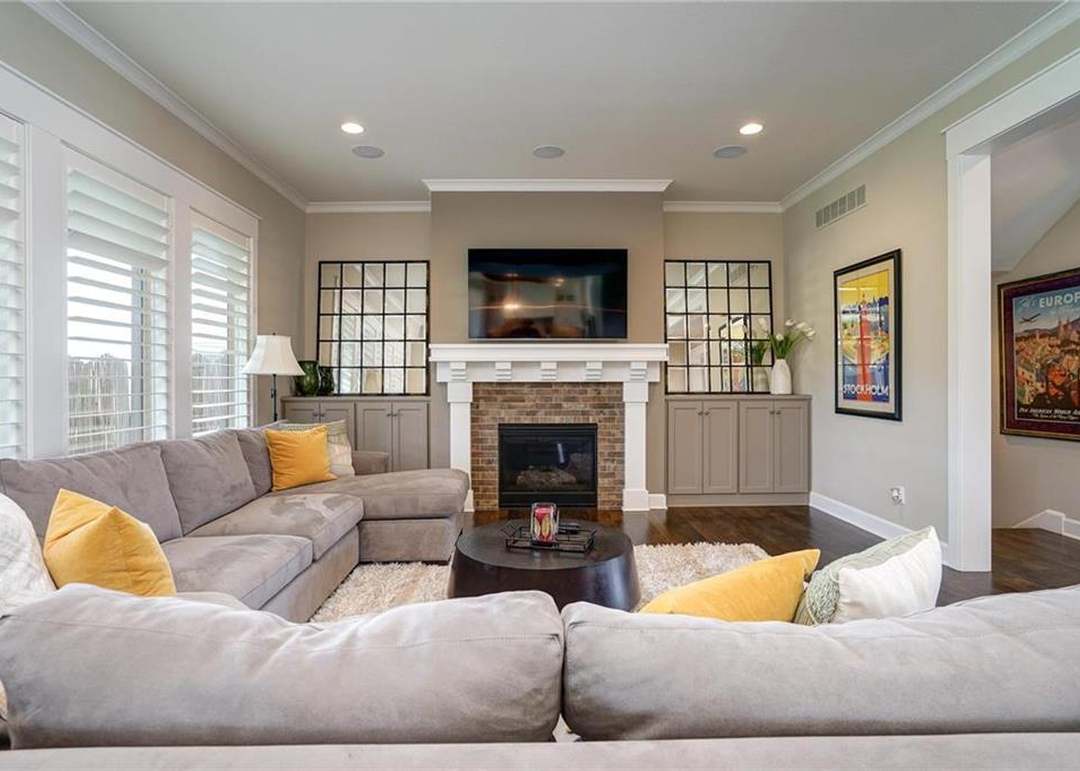15933 Melrose Street — photo 14