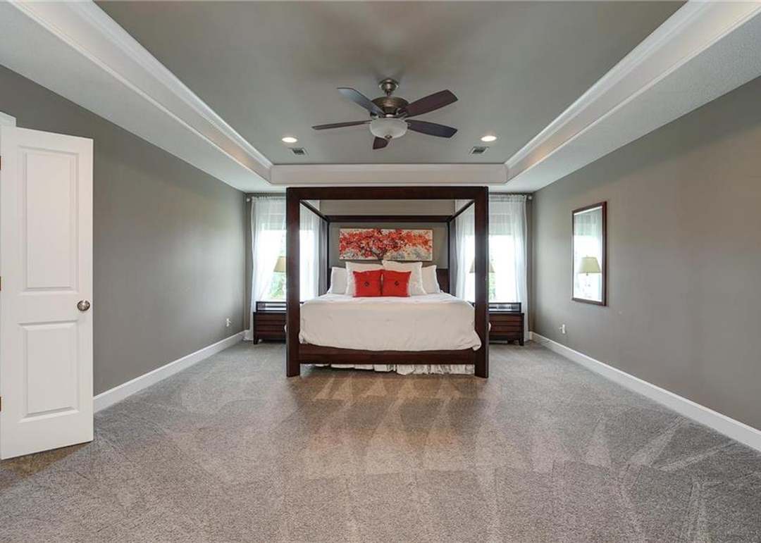 15933 Melrose Street — photo 25
