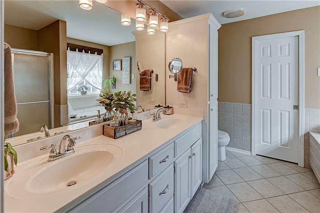15955 NW 134th Circle — photo 17