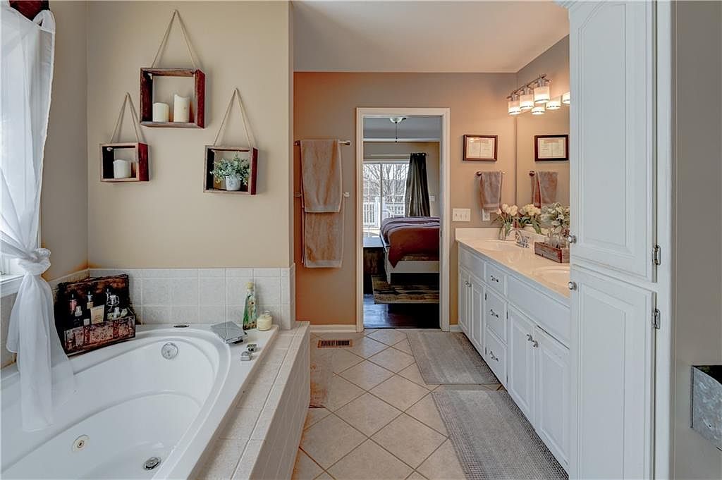 15955 NW 134th Circle — photo 20
