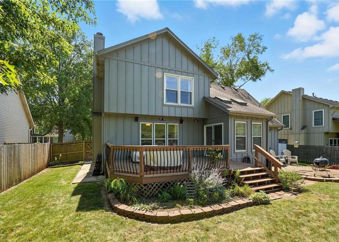 16000 W 79th Terrace — photo 41