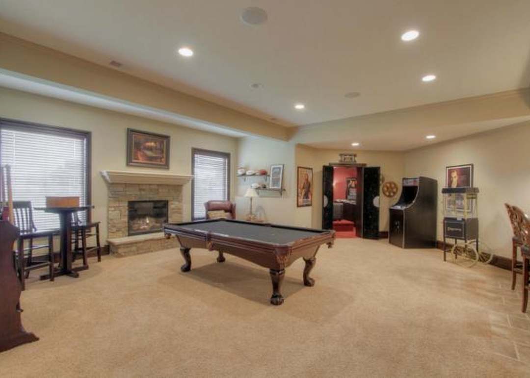 16058 Fontana Street — photo 20
