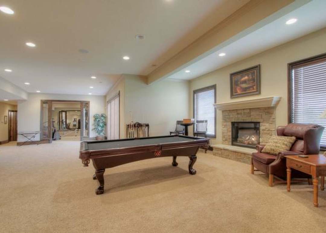 16058 Fontana Street — photo 22