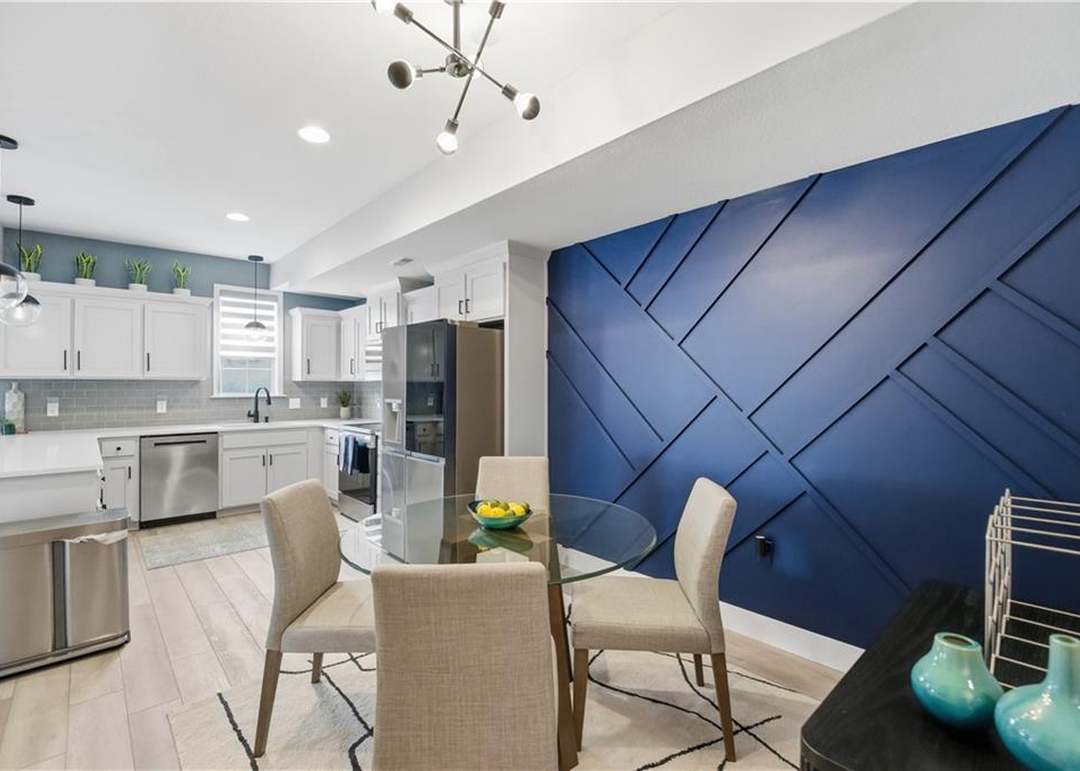 16058 Fontana Street — photo 10