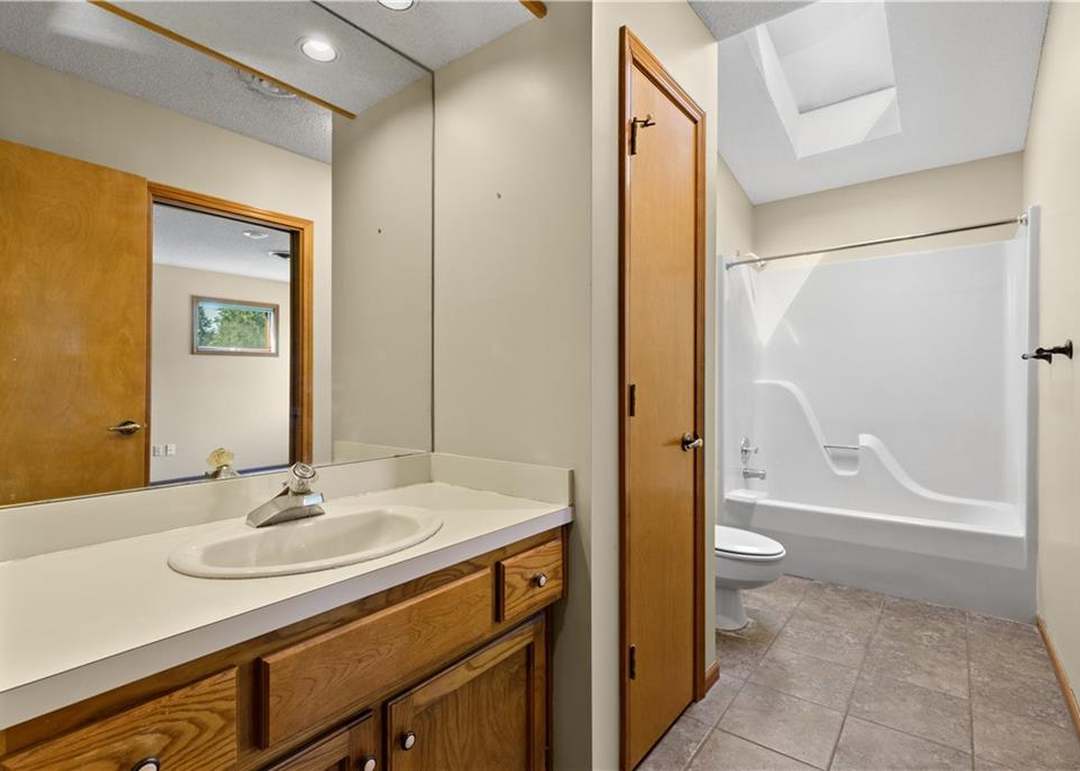 1608 NW Fawn Place — photo 23