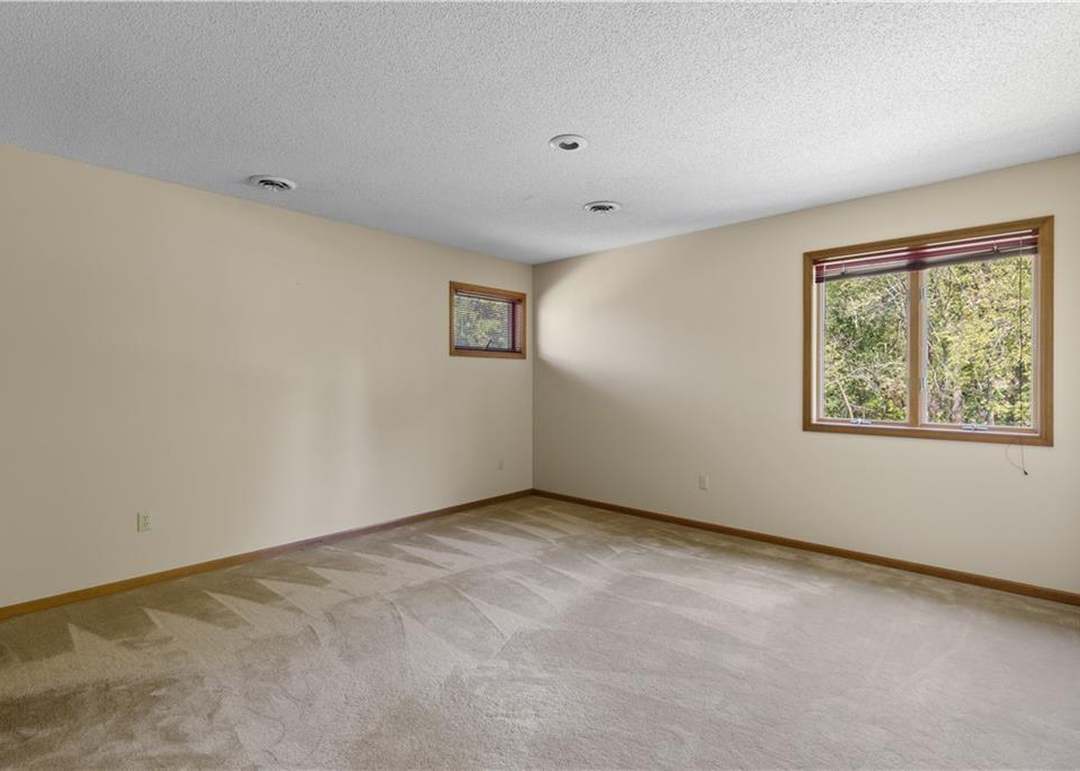 1608 NW Fawn Place — photo 24