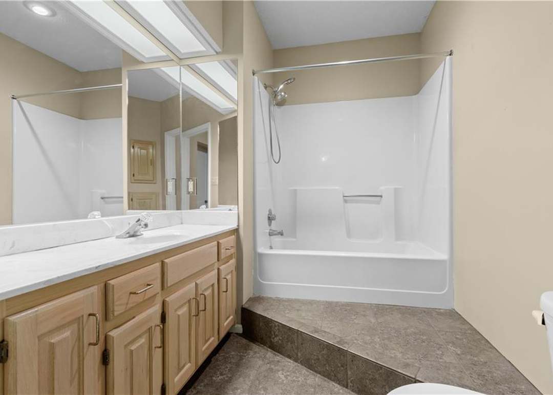 1608 NW Fawn Place — photo 30